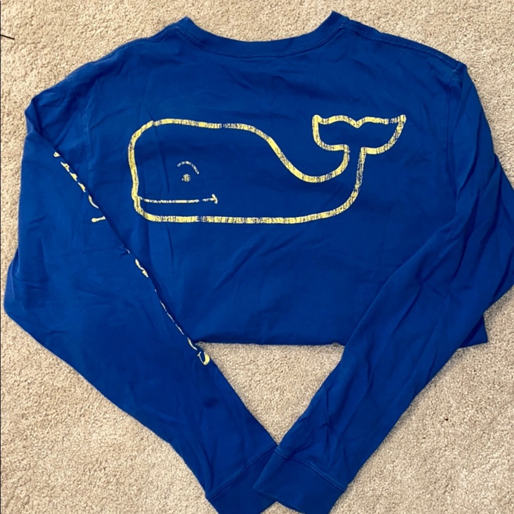 Long sleeve Vineyard Vines t-shirt